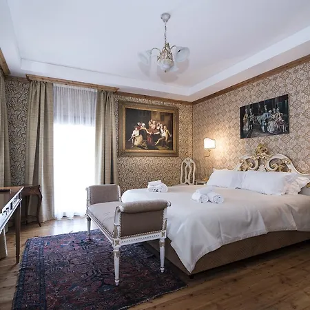 Cador Hotel