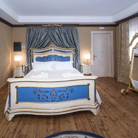 Cador Hotel