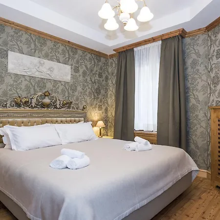 Hotel Cador